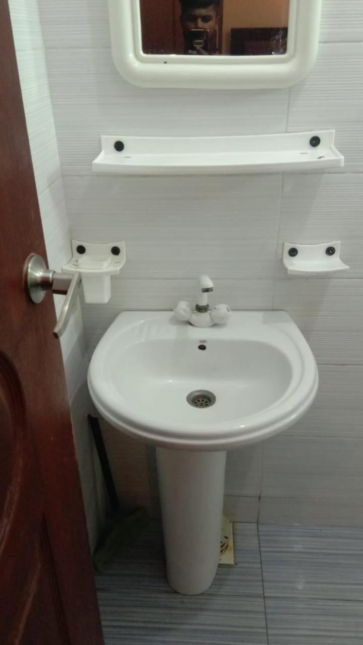 Goho Rooms Badar Karachi Ngoại thất bức ảnh