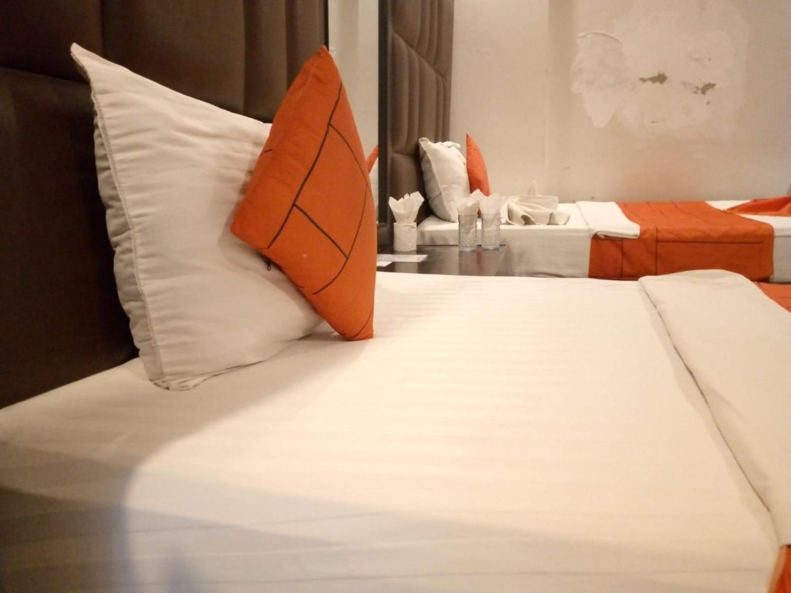 Goho Rooms Badar Karachi Ngoại thất bức ảnh