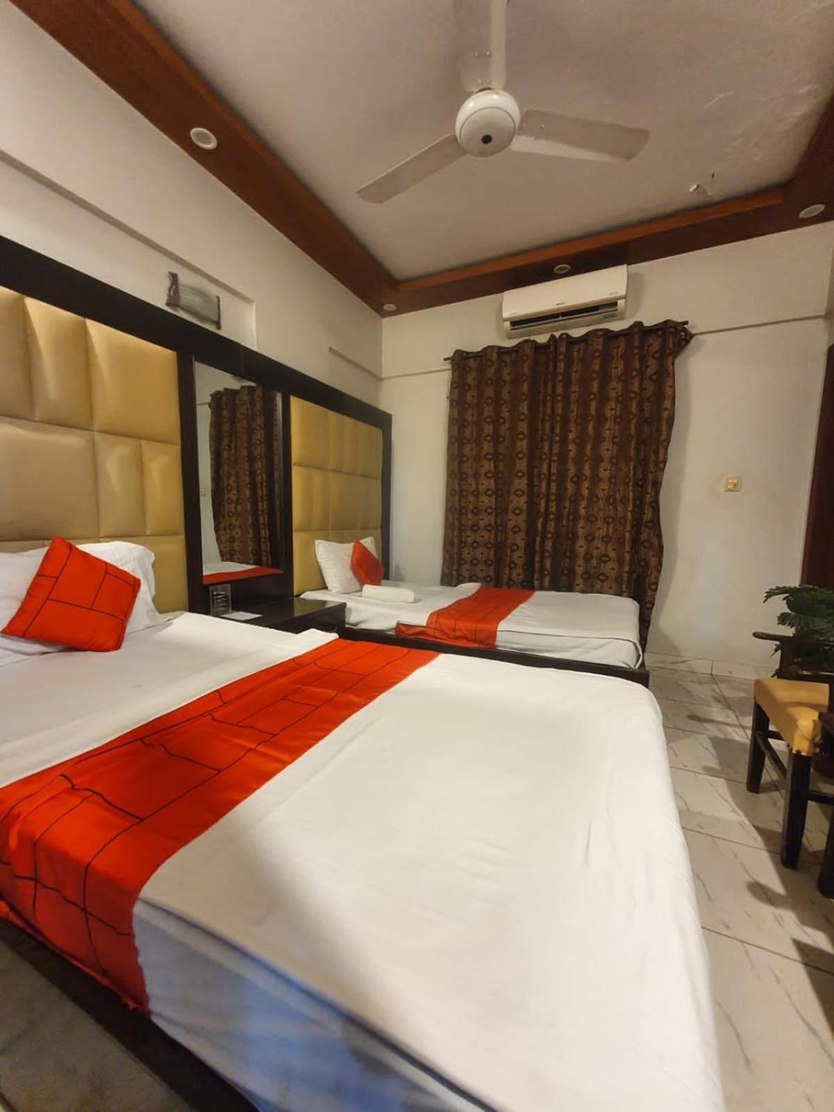 Goho Rooms Badar Karachi Ngoại thất bức ảnh