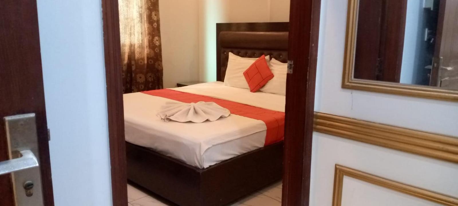 Goho Rooms Badar Karachi Ngoại thất bức ảnh