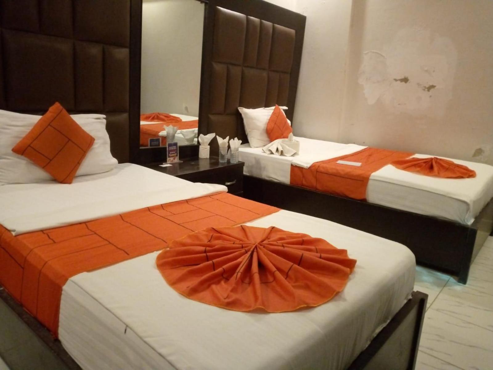 Goho Rooms Badar Karachi Ngoại thất bức ảnh