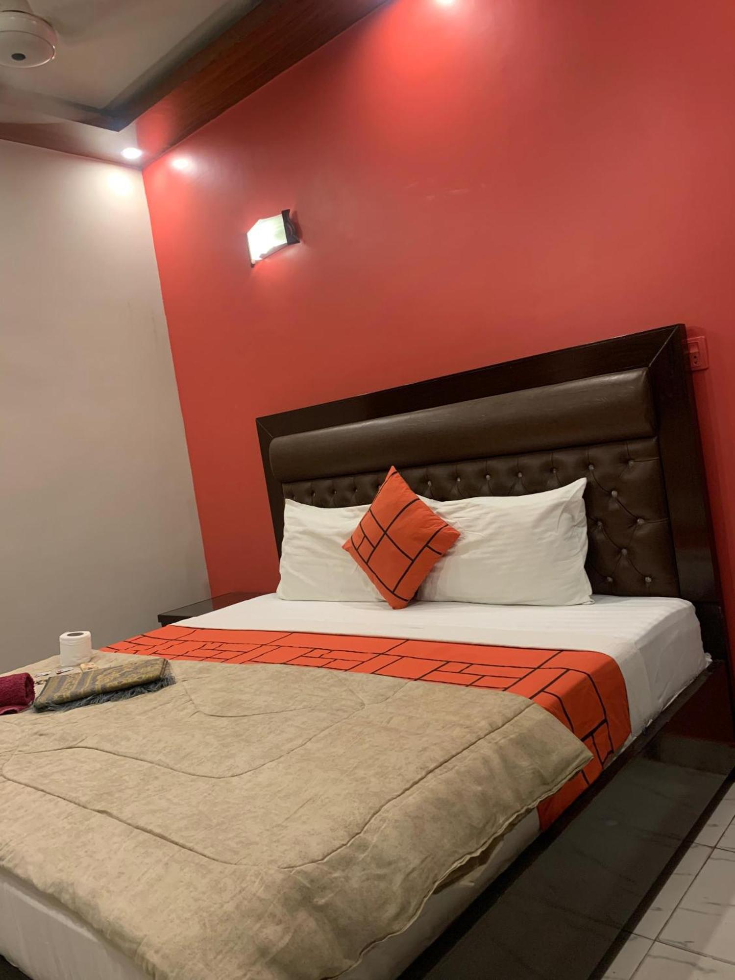 Goho Rooms Badar Karachi Ngoại thất bức ảnh